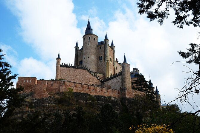 segovia-private-tour-from-madrid-by-private-car