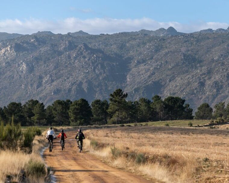 serra-da-estrela-private-e-bike-tour-with-observatory
