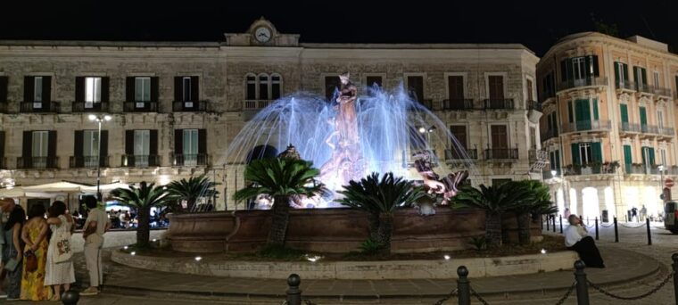 siracusa-tour-ortigia-by-night-in-english