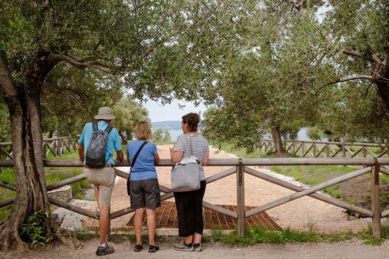 sirmione-grottoes-of-catullus-archeological-tour