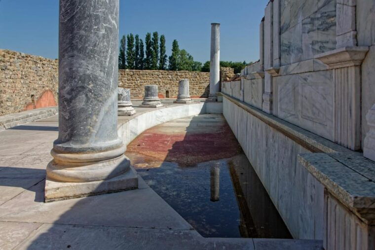 skip-the-line-ancient-theater-of-fourviere-lyon-private-tour