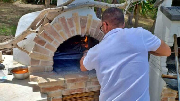 sorso-pizza-workshop-in-a-villa-with-dinner
