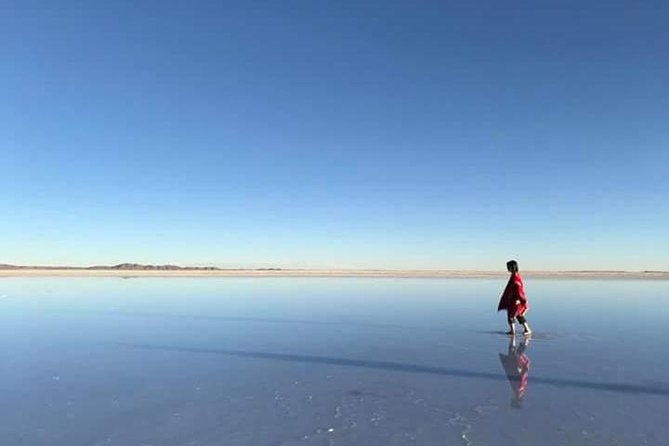 spectacular-sunset-in-uyuni-salt-flats-from-uyuni