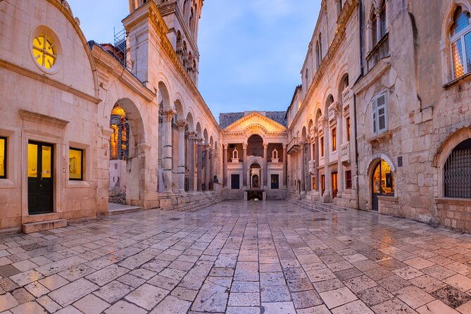 split-scavenger-hunt-and-highlights-self-guided-tour