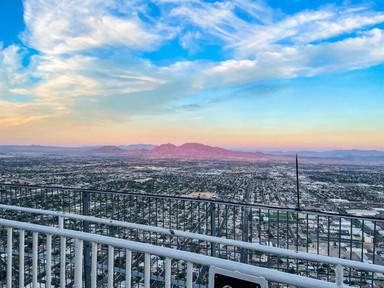 strat-tower-thrill-rides-admission