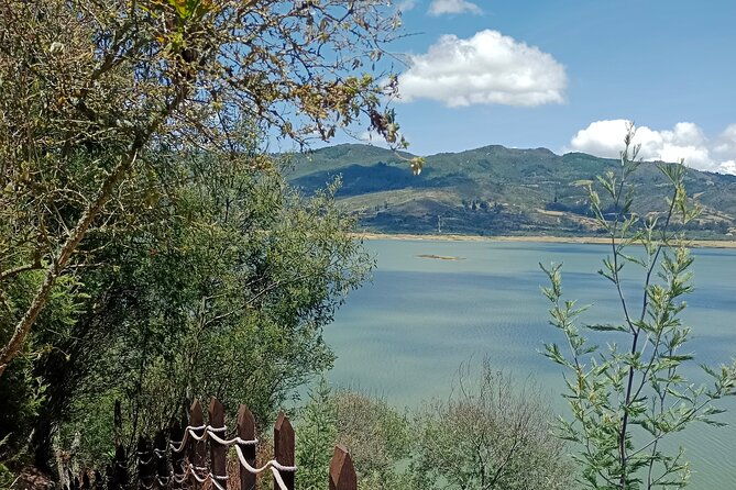 the-crazy-house-guatavita-village-tomine-reservoir-private-tour