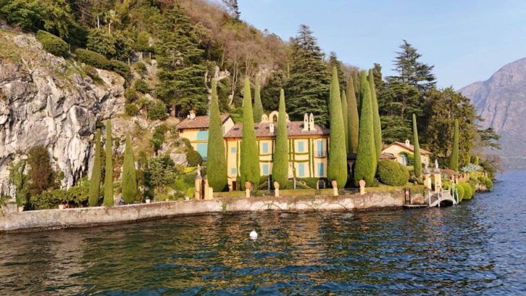 torno-lake-como-self-drive-speedboat-rental