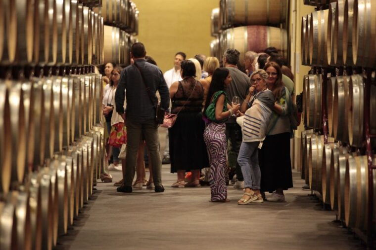 tour-and-wine-tasting-at-duca-di-salaparuta-winery