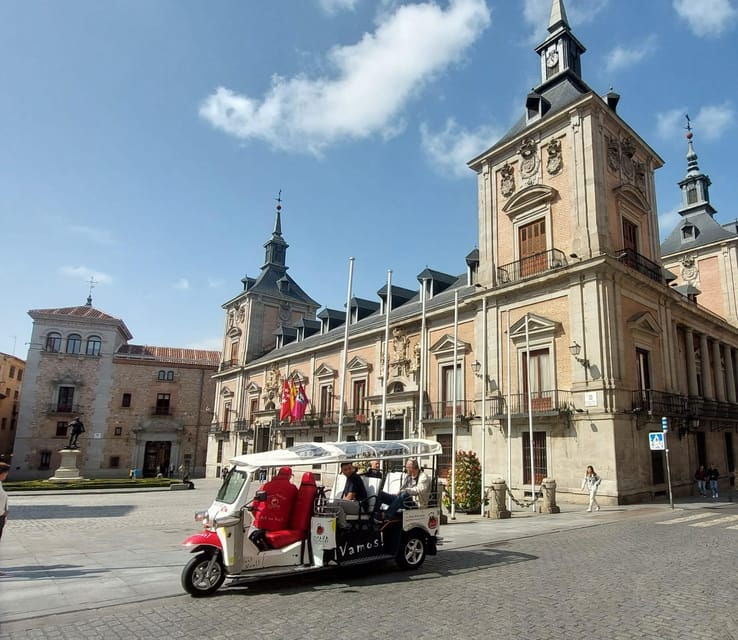 tour-madrid-secrets-in-a-electric-tuk-tuk