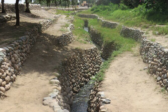 tour-of-cantalloc-aqueducts-and-lines-paredones-ruins