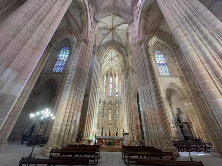 tour-to-fatima-batalha-nazare-and-obidos