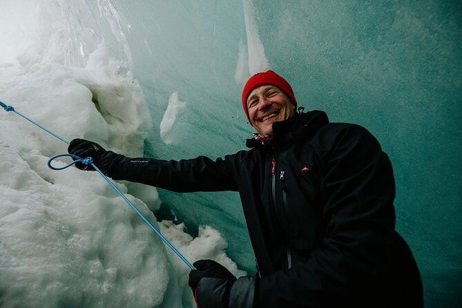 trekking-to-vinciguerra-glacier