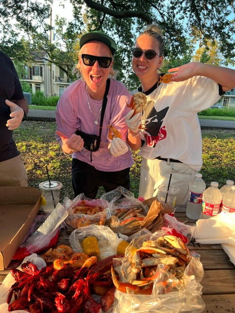 treme-bar-crawl-seafood-experience