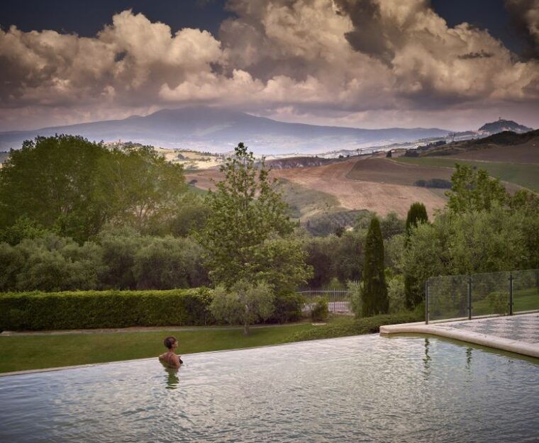 tuscany-san-casciano-dei-bagni-thermal-bath-and-museum-tour