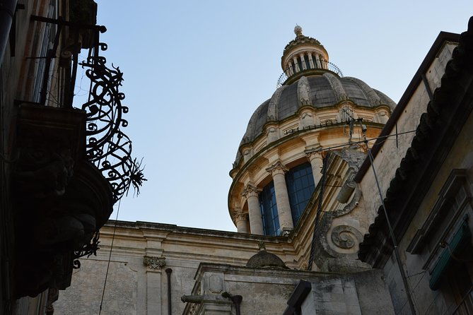 unkown-sicily-ragusa-modica-scicli-donnafugata-castle-from-taormina