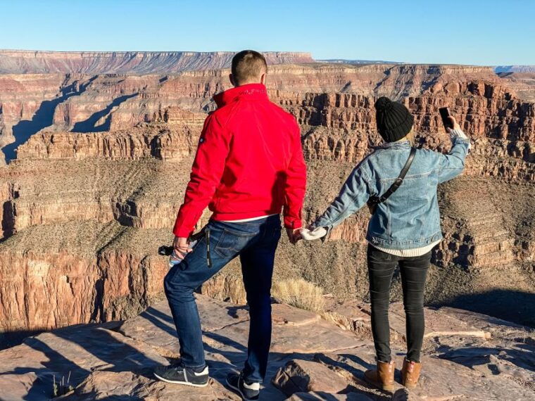 vegas-grand-canyon-hoover-dam-lunch-skywalk-options-wifi