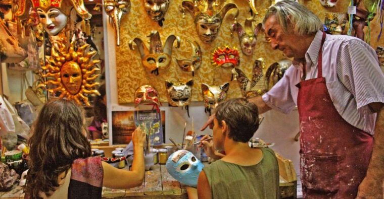 venice-carnival-mask-workshop