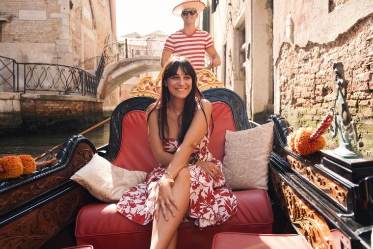 venice-exclusive-photoshoot-in-hidden-locations