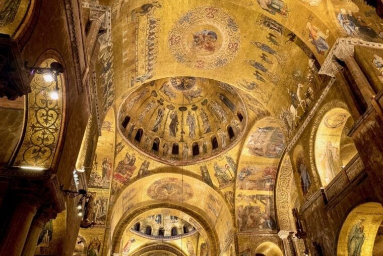 venice-st-marks-basilica-and-gondola-morning-tour
