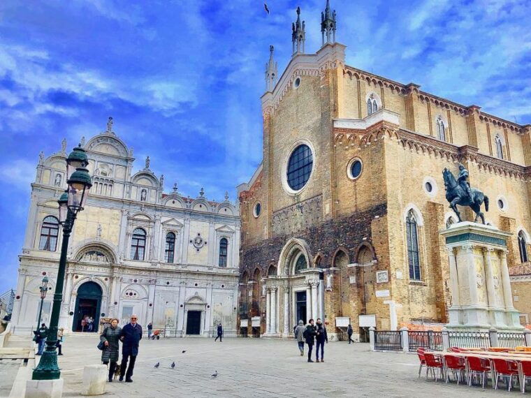 venice-walking-tour-gondola-ride-2