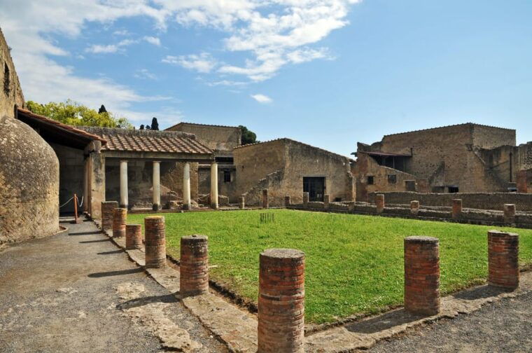vesuvius-and-herculaneum
