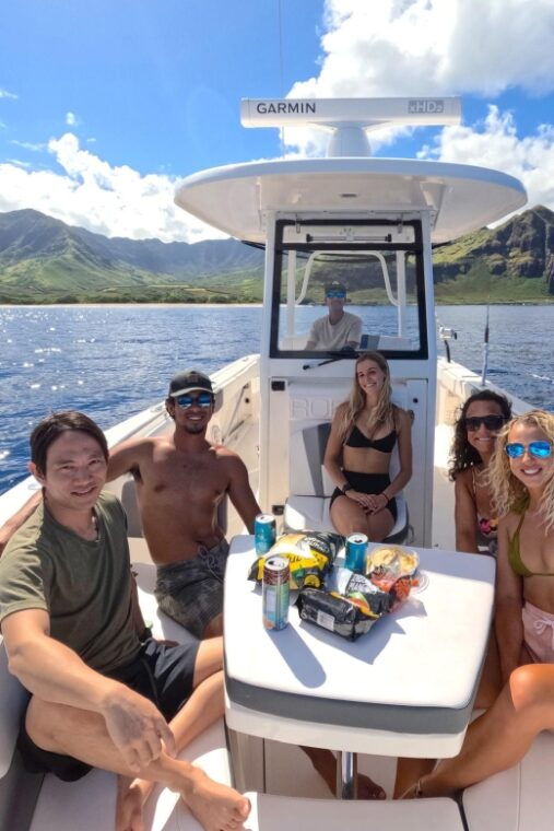 waianae-oahu-swim-with-dolphins-semi-private-boat-tour