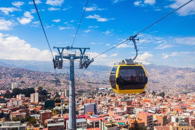 walking-city-tour-la-paz-cable-cars-valle-de-luna-private-tour