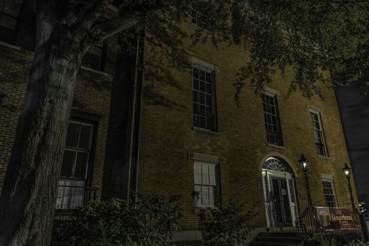 washington-dc-ghosts-and-spirits-haunted-walking-tour