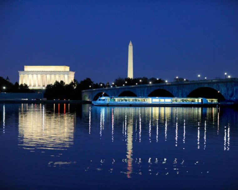 washington-dc-thanksgiving-gourmet-dinner-river-cruise