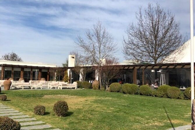 wine-tasting-day-tour-to-vineyard-casas-del-bosque-in-casablanca