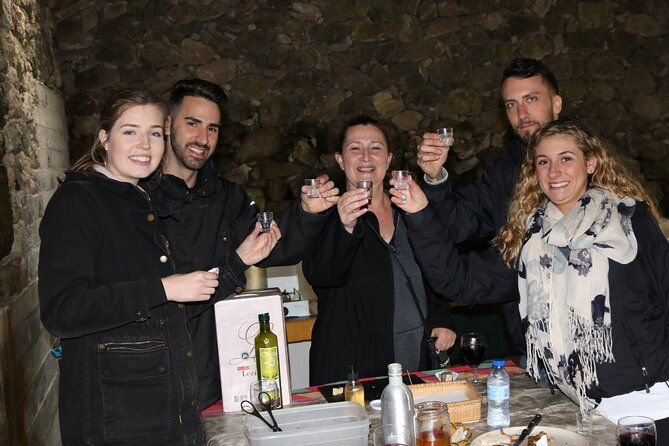 wines-and-moonshines-private-tour