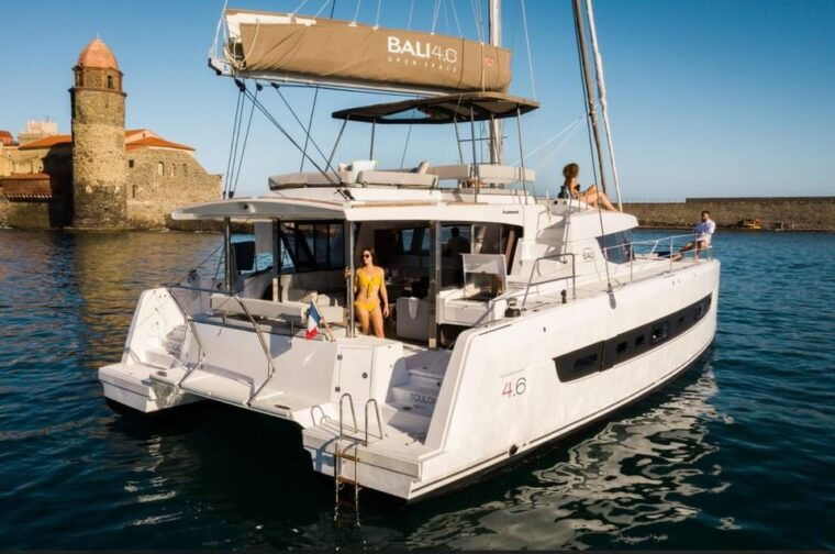 yacht-catamaran-trip-to-the-lavezzi-islands