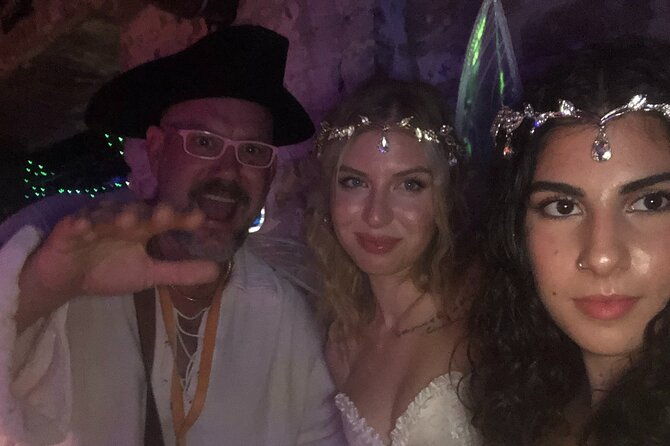 10-to-midnight-happy-hour-and-haunted-pub-crawl-w-the-captain
