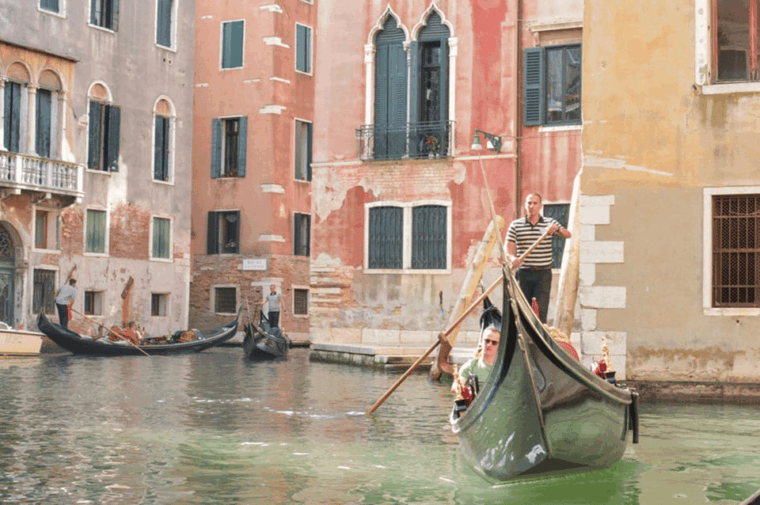 2-days-in-venice-basilica-doge-murano-burano-gondola
