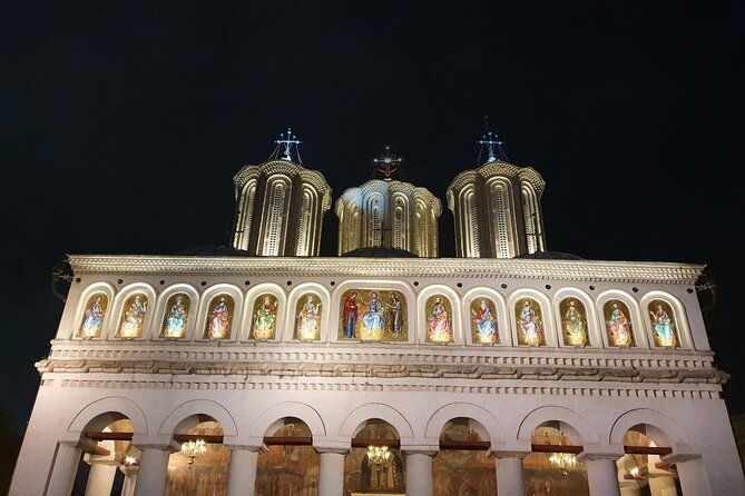 2-hours-private-walking-tour-in-bucharest-city