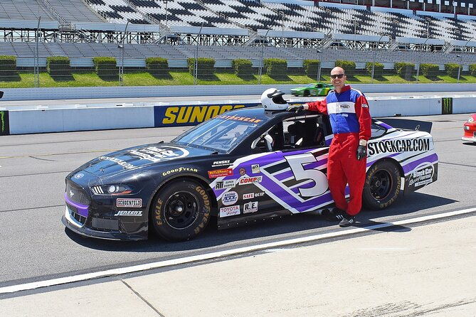 80-mile-stock-car-drive-experience-at-pocono-raceway