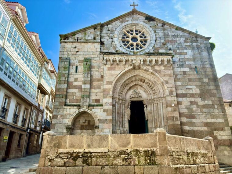a-coruna-city-highlights-guided-walking-tour