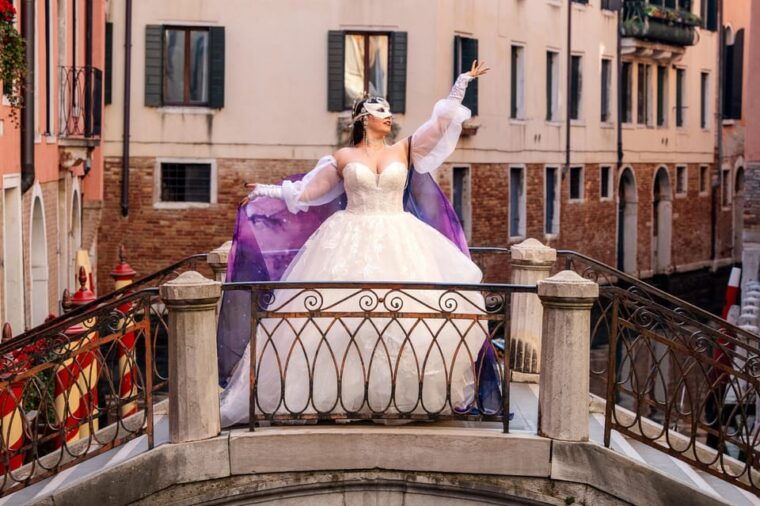 a-unique-photoshoot-in-venice