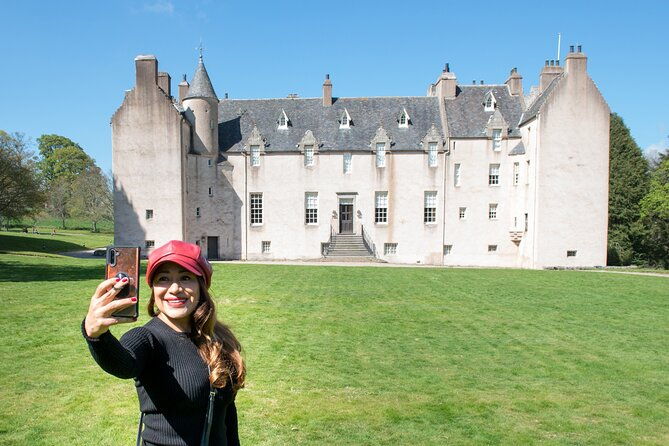 aberdeen-airport-train-harbour-transfer-private-guided-tour