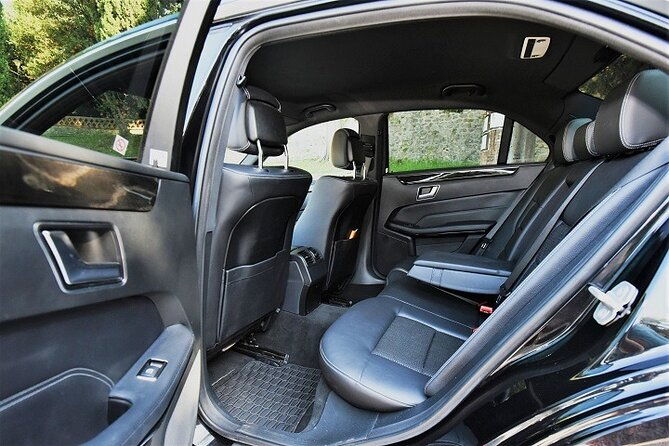 airport-transfer-tivat-porto-montenegro-to-lustica-bay