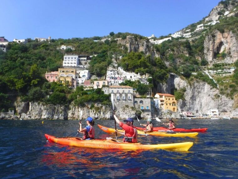 amalfi-coast-kayak-tour-with-snorkeling-and-grottoes-visit