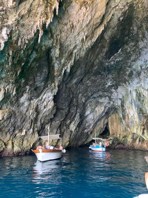 amalfi-coast-tour-with-skipper-from-salerno-to-positano