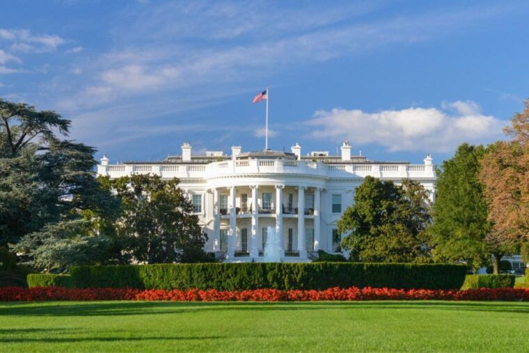 americas-main-street-and-white-house-full-day-tour-2