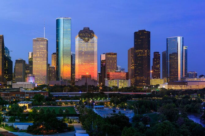 arrival-private-transfer-george-bush-airport-iah-to-houston-in-business-car