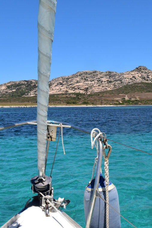 asinara-sailing-experience-among-the-coves-of-the-island-2