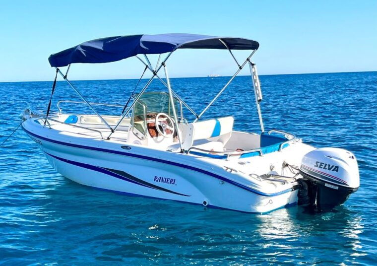 benalmadena-boat-rental-without-license-required