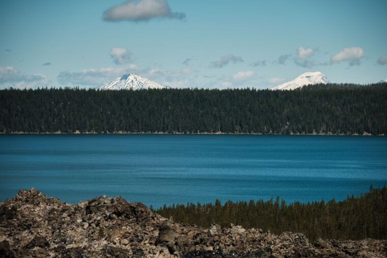 bend-half-day-volcano-tour