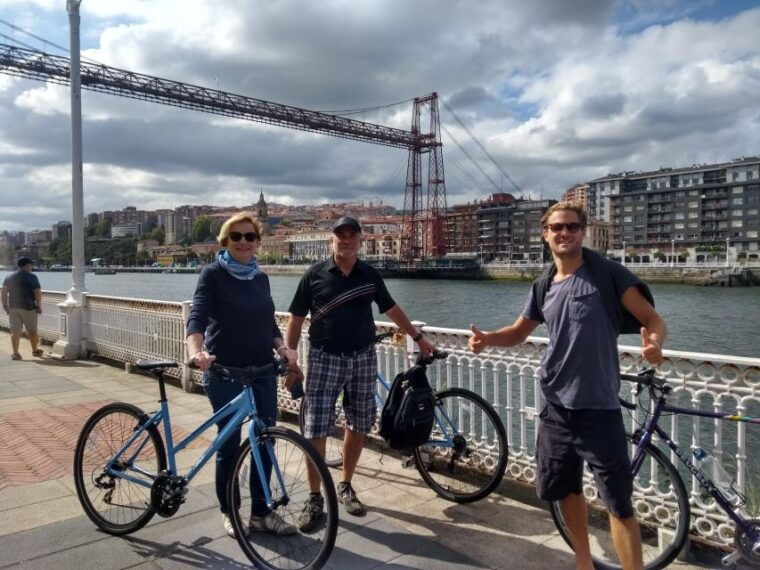 bike-with-pintxos-drinks-in-getxo-bilbaos-scenic-seaside
