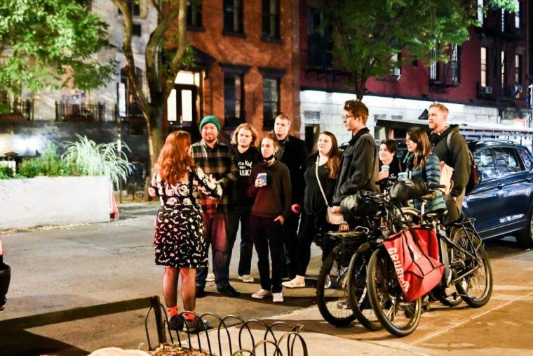 boston-boos-and-brews-haunted-pub-crawl