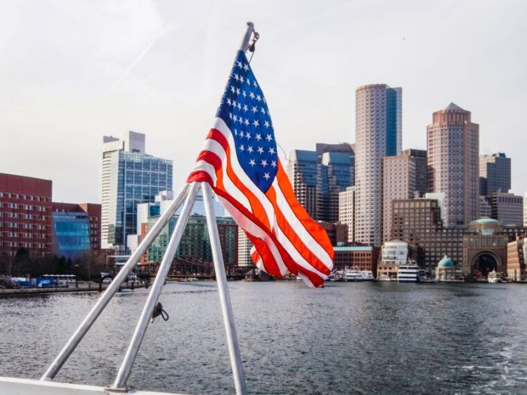 boston-boston-harbor-sunset-cruise